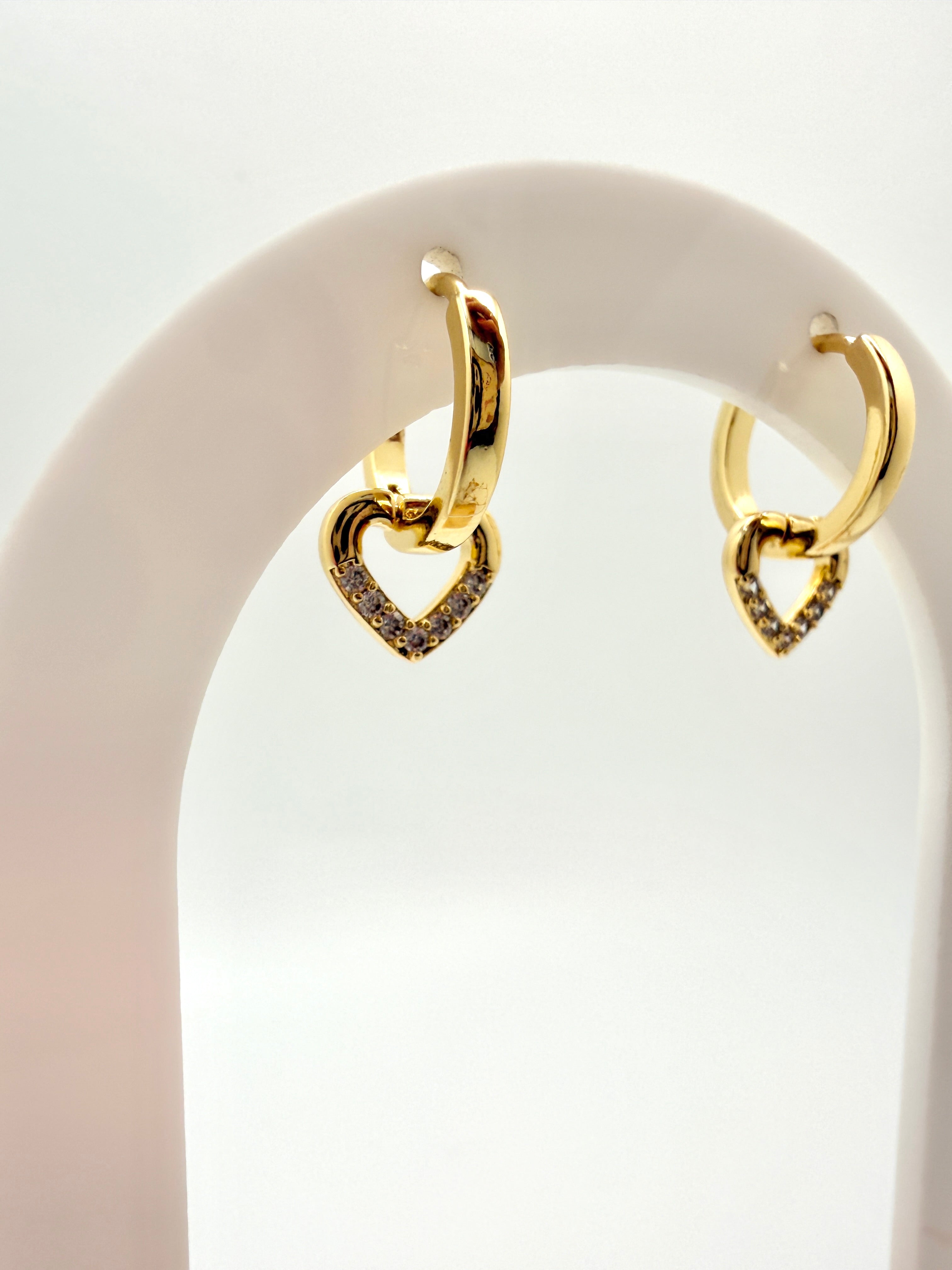 Dangle Heart Huggies