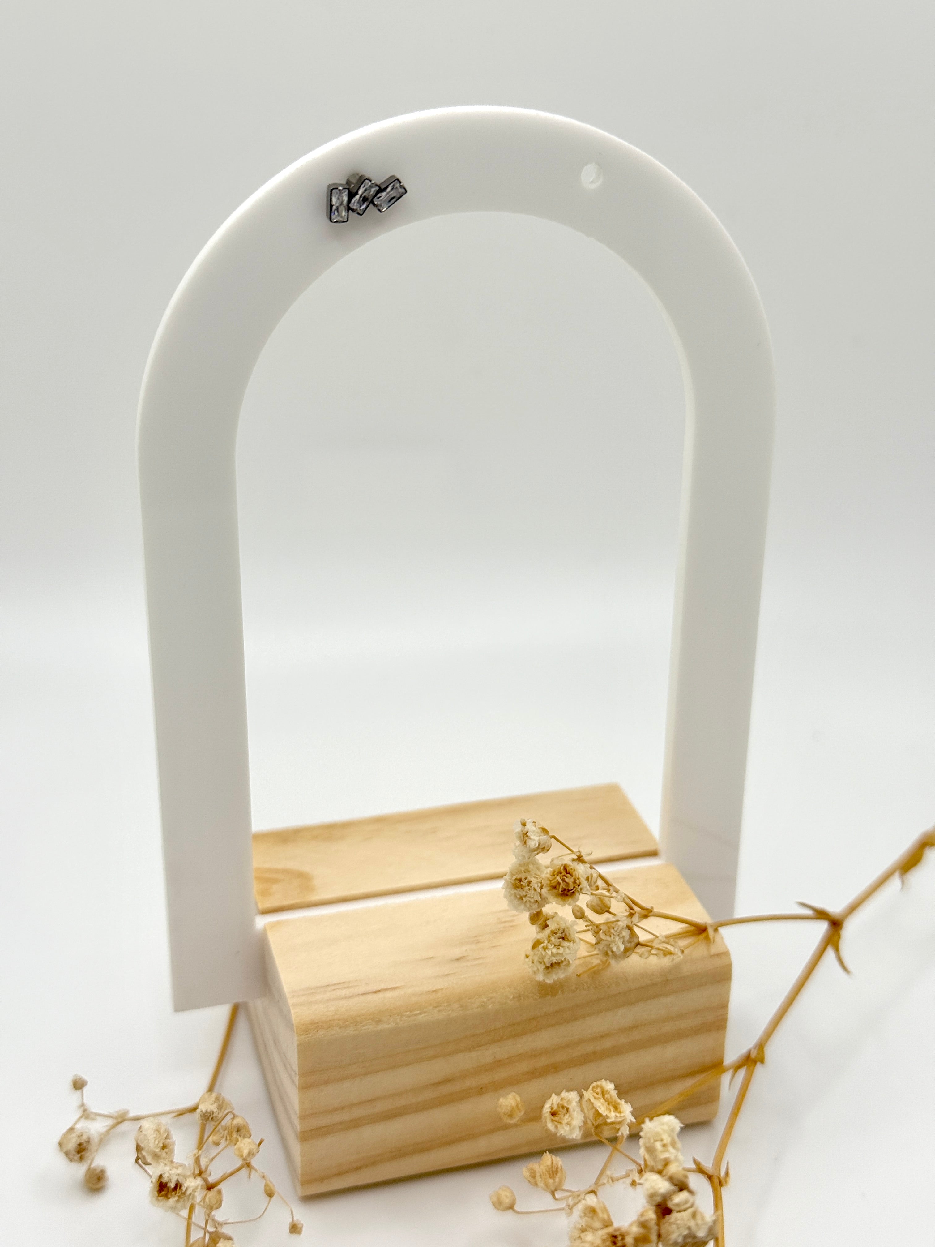 Triple Baguette Flat Back