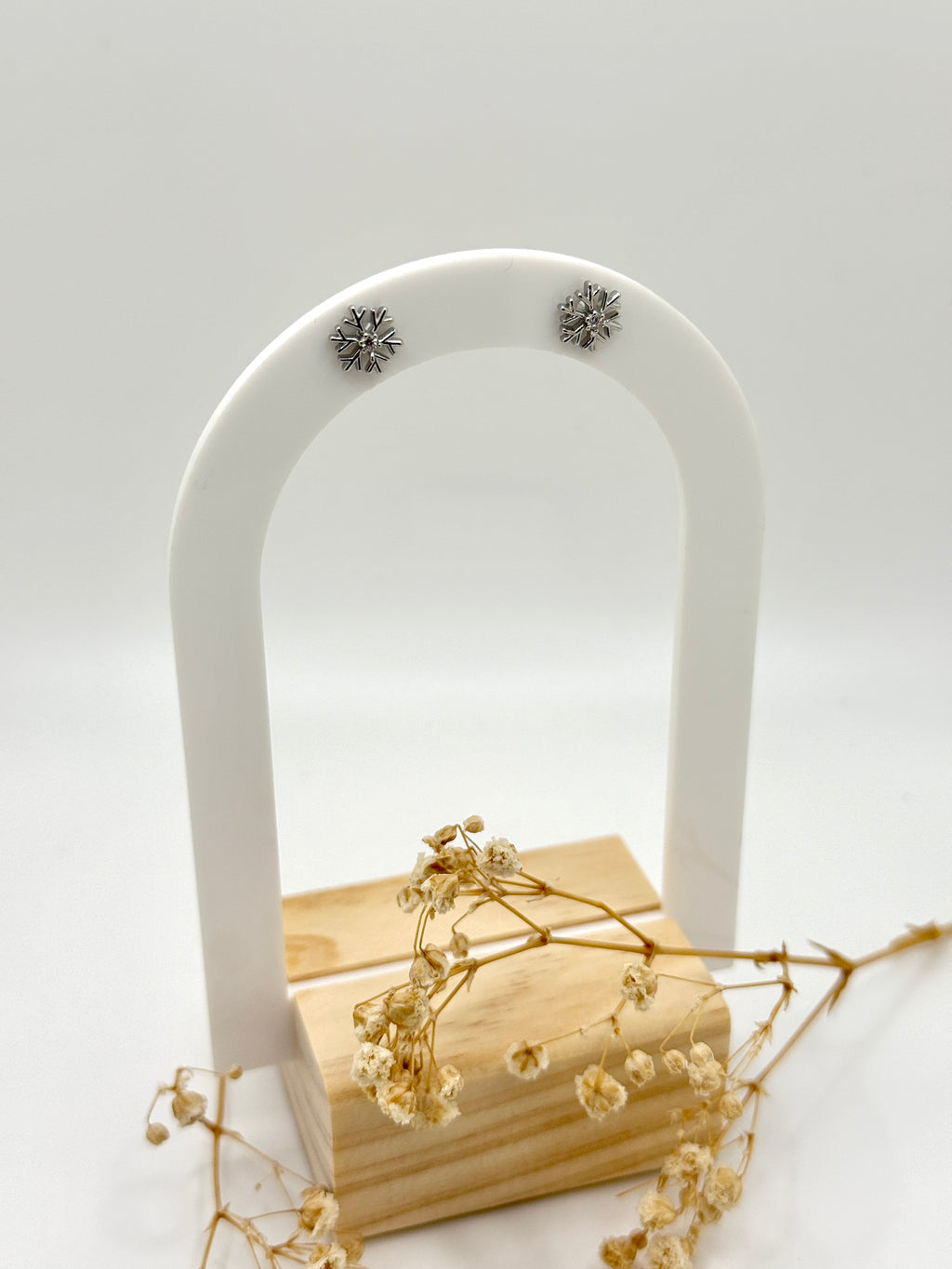 Snowflake Flat Back