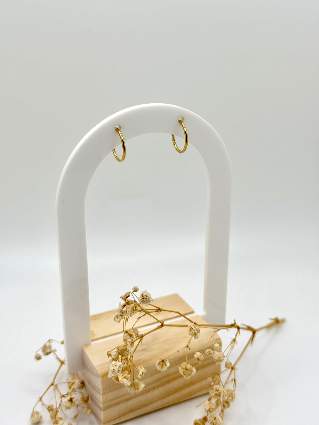 Thin Simple Hoops