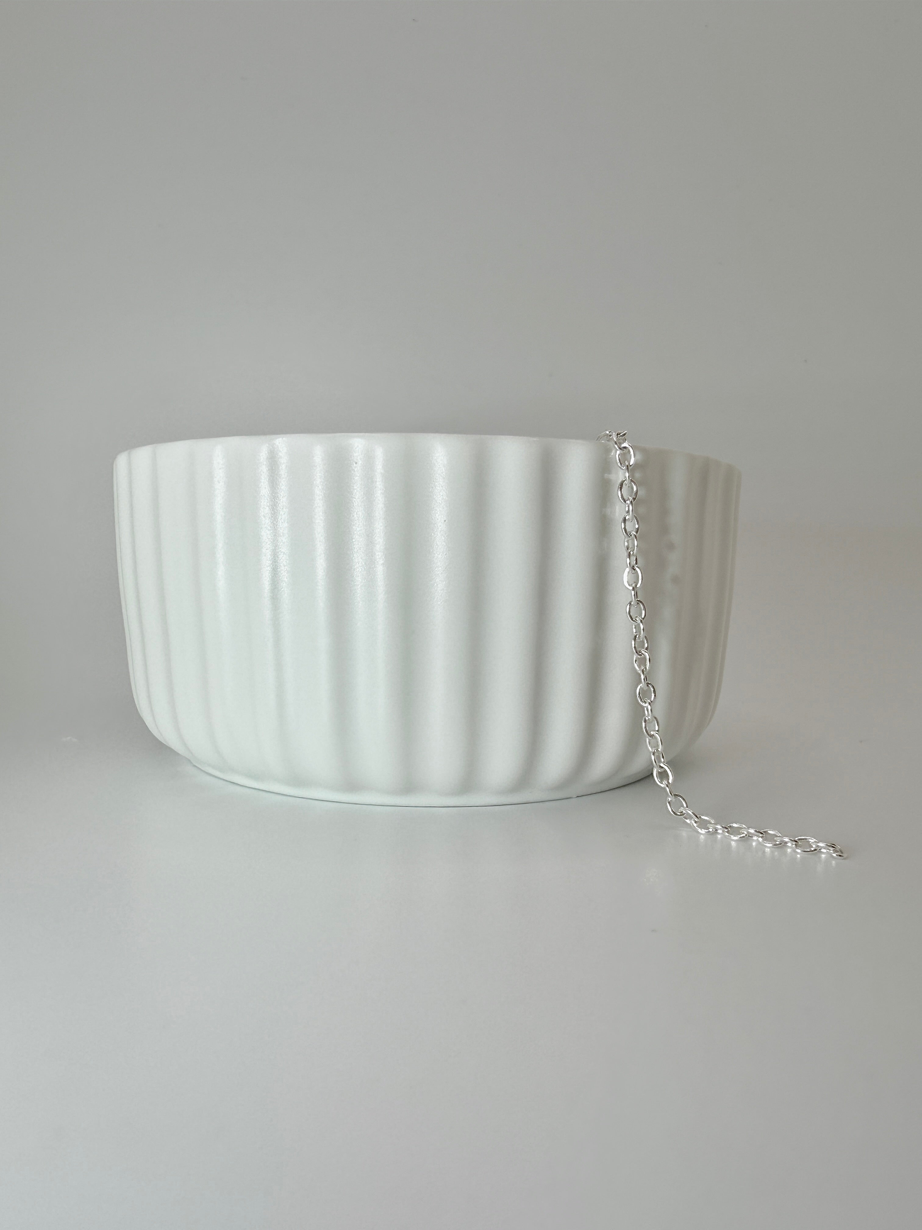 Round- Silver
